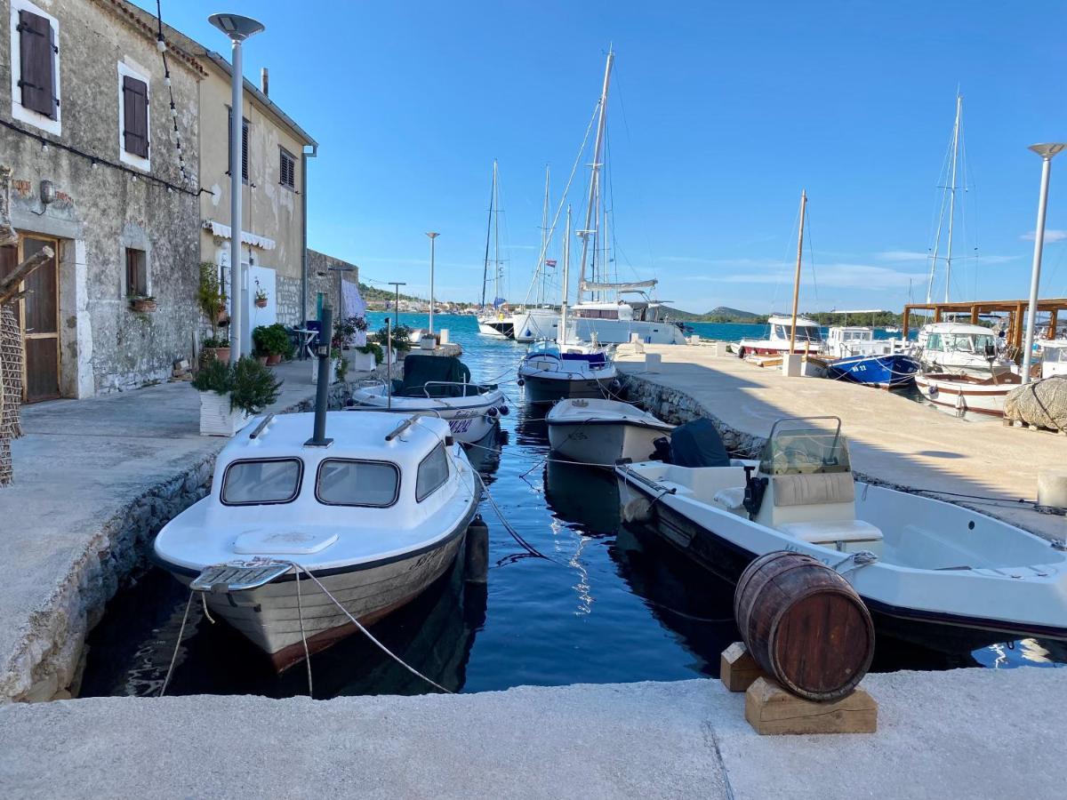 Villa Mediterranea Murter Esterno foto